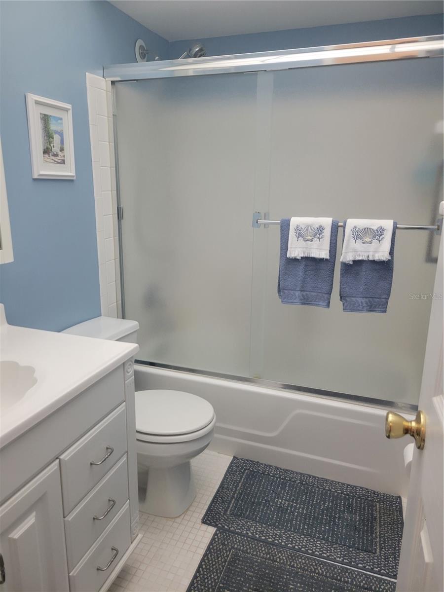 9950 62ND TER N #417, ST PETERSBURG, FL, 33708