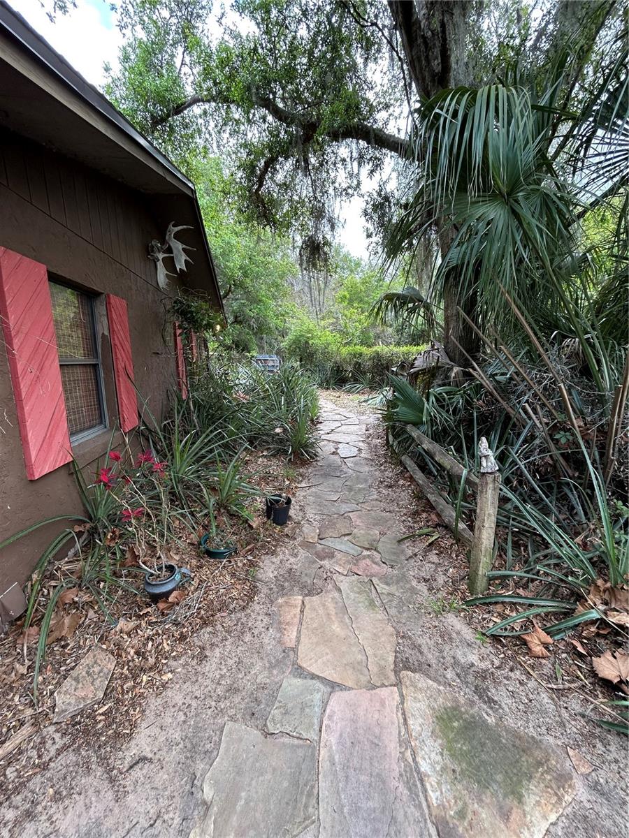 10679 GOOSE PRAIRIE RD, LEESBURG, FL, 34788