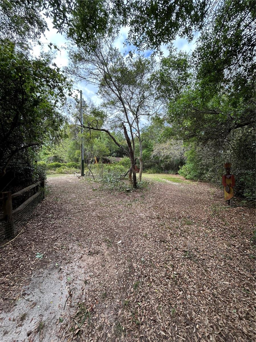 10679 GOOSE PRAIRIE RD, LEESBURG, FL, 34788