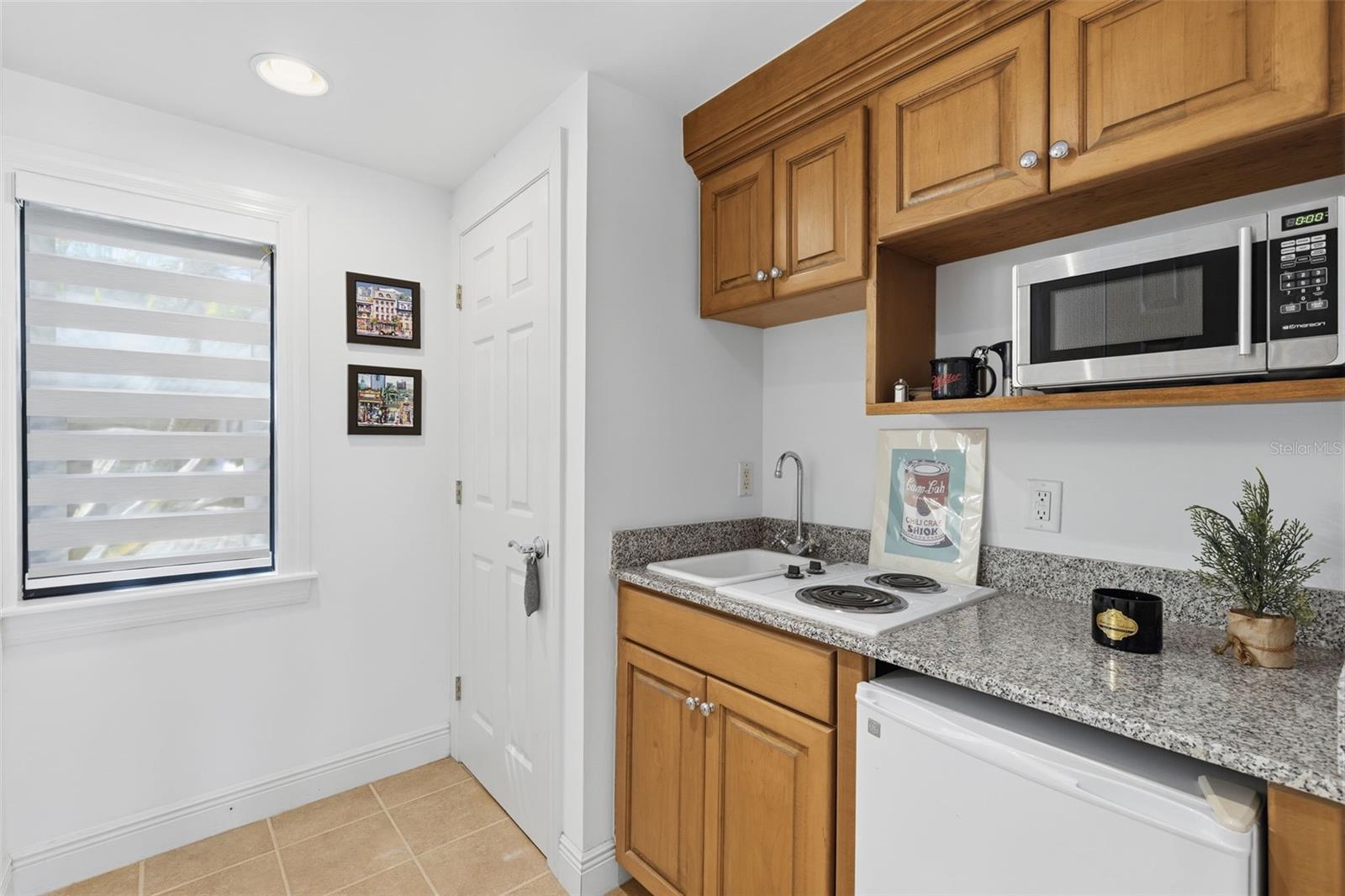904 ANCHORAGE RD, TAMPA, FL, 33602
