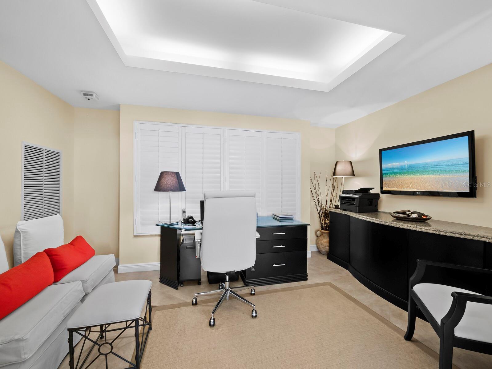 455 LONGBOAT CLUB RD #402, LONGBOAT KEY, FL, 34228
