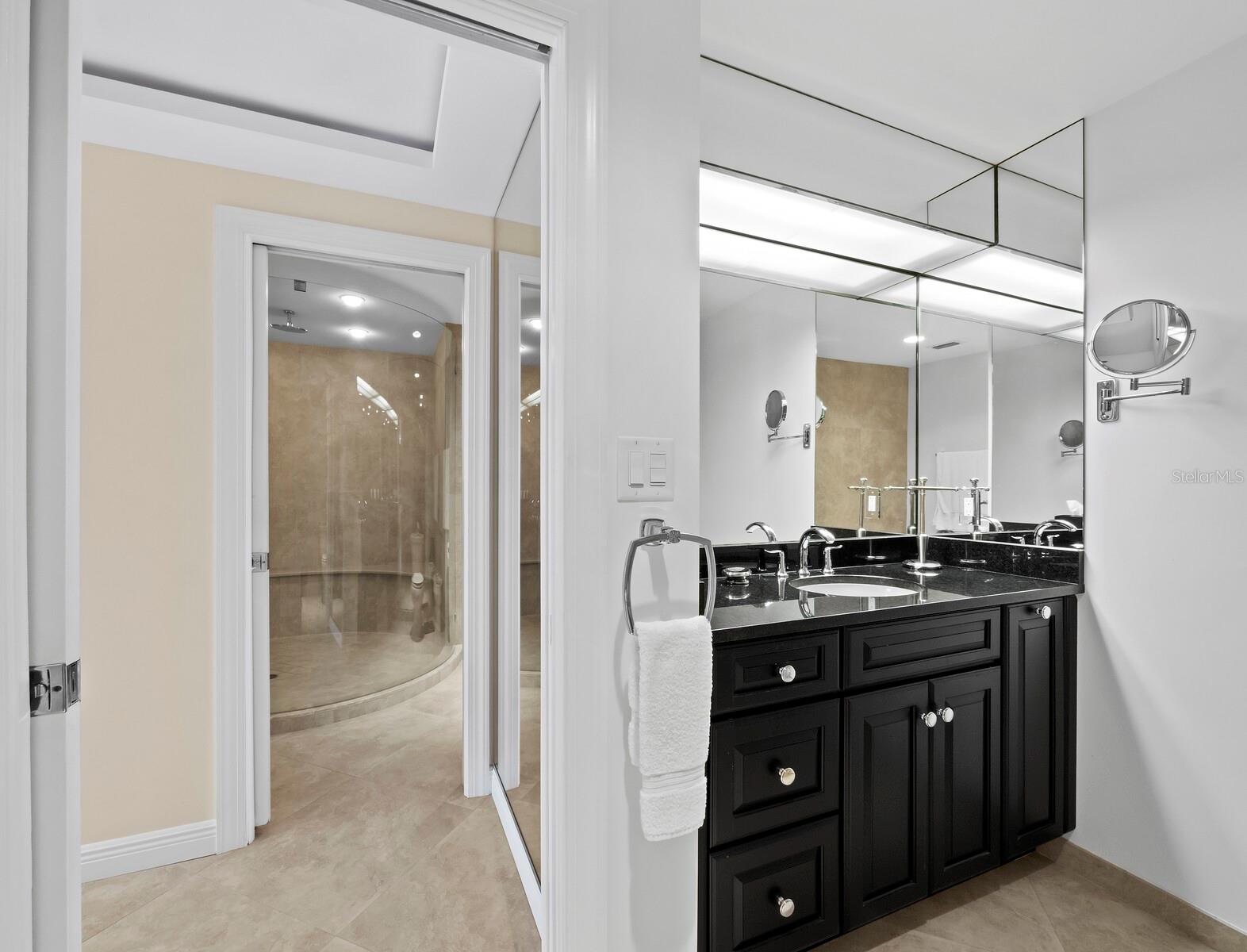 455 LONGBOAT CLUB RD #402, LONGBOAT KEY, FL, 34228