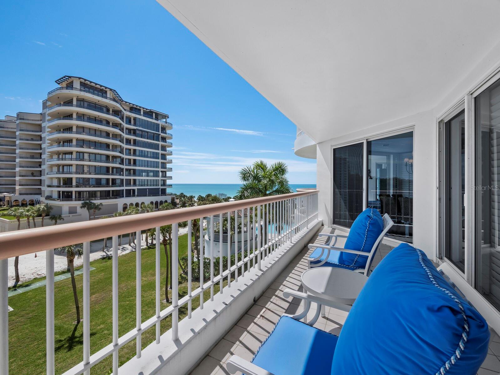 455 LONGBOAT CLUB RD #402, LONGBOAT KEY, FL, 34228