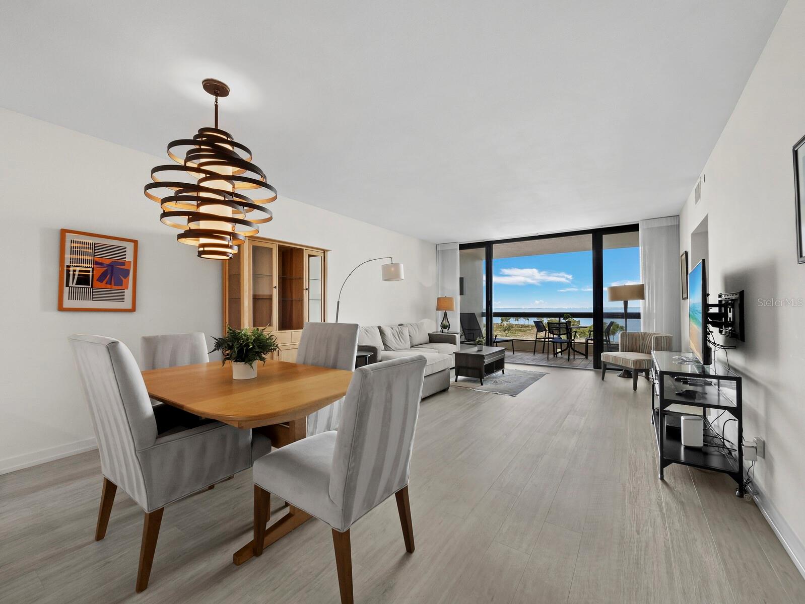 1930 HARBOURSIDE DR #145, LONGBOAT KEY, FL, 34228