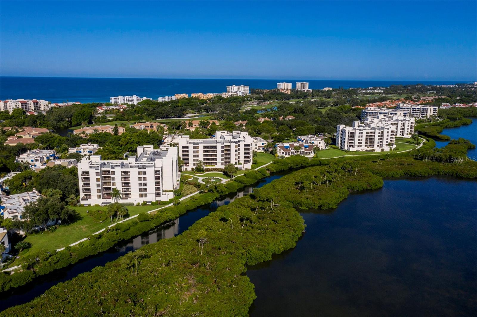 1930 HARBOURSIDE DR #145, LONGBOAT KEY, FL, 34228
