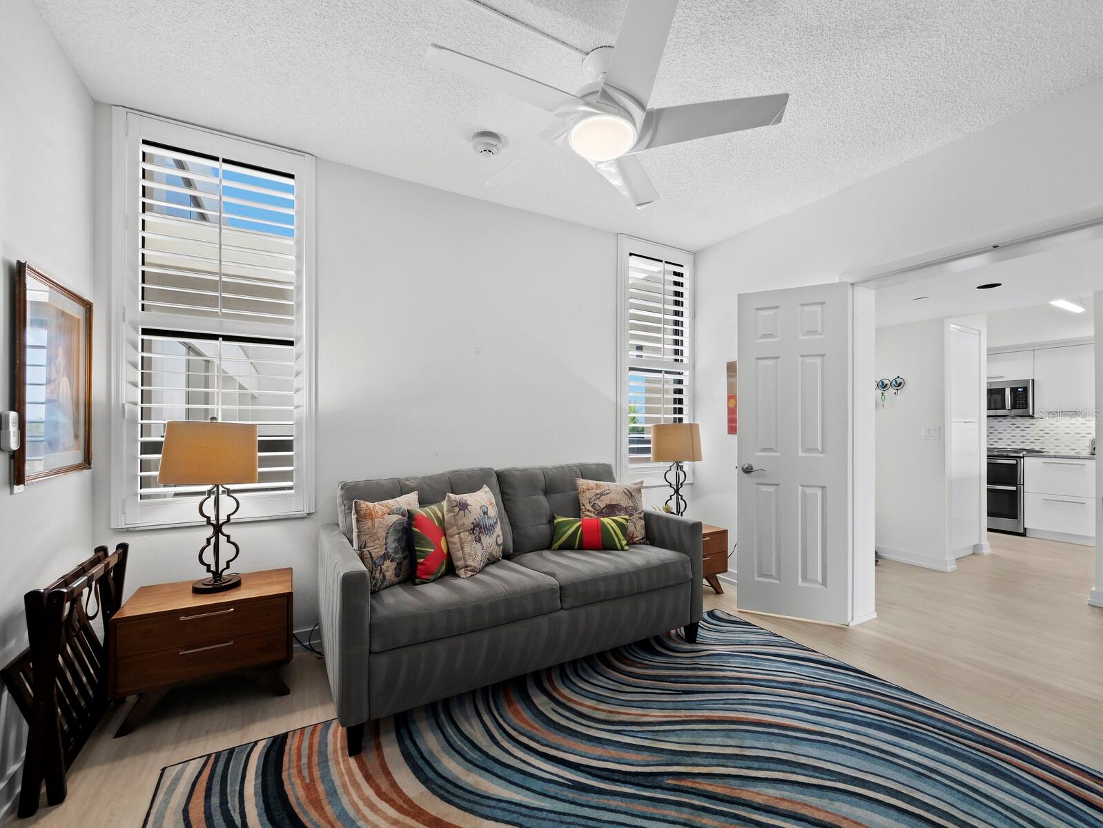 1930 HARBOURSIDE DR #145, LONGBOAT KEY, FL, 34228