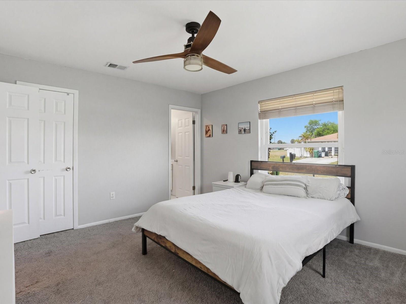 755 HARTFORD DR NW, PORT CHARLOTTE, FL, 33952