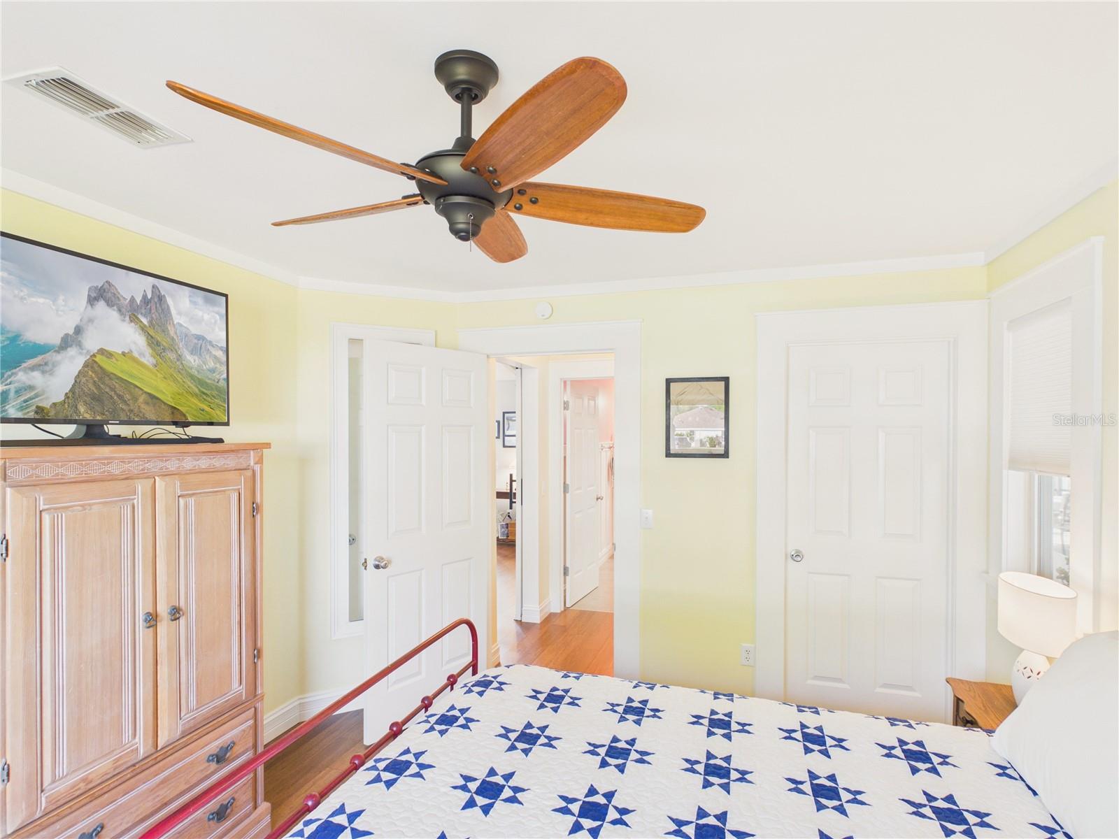1602 CHAVEZ COURT, THE VILLAGES, FL, 32159