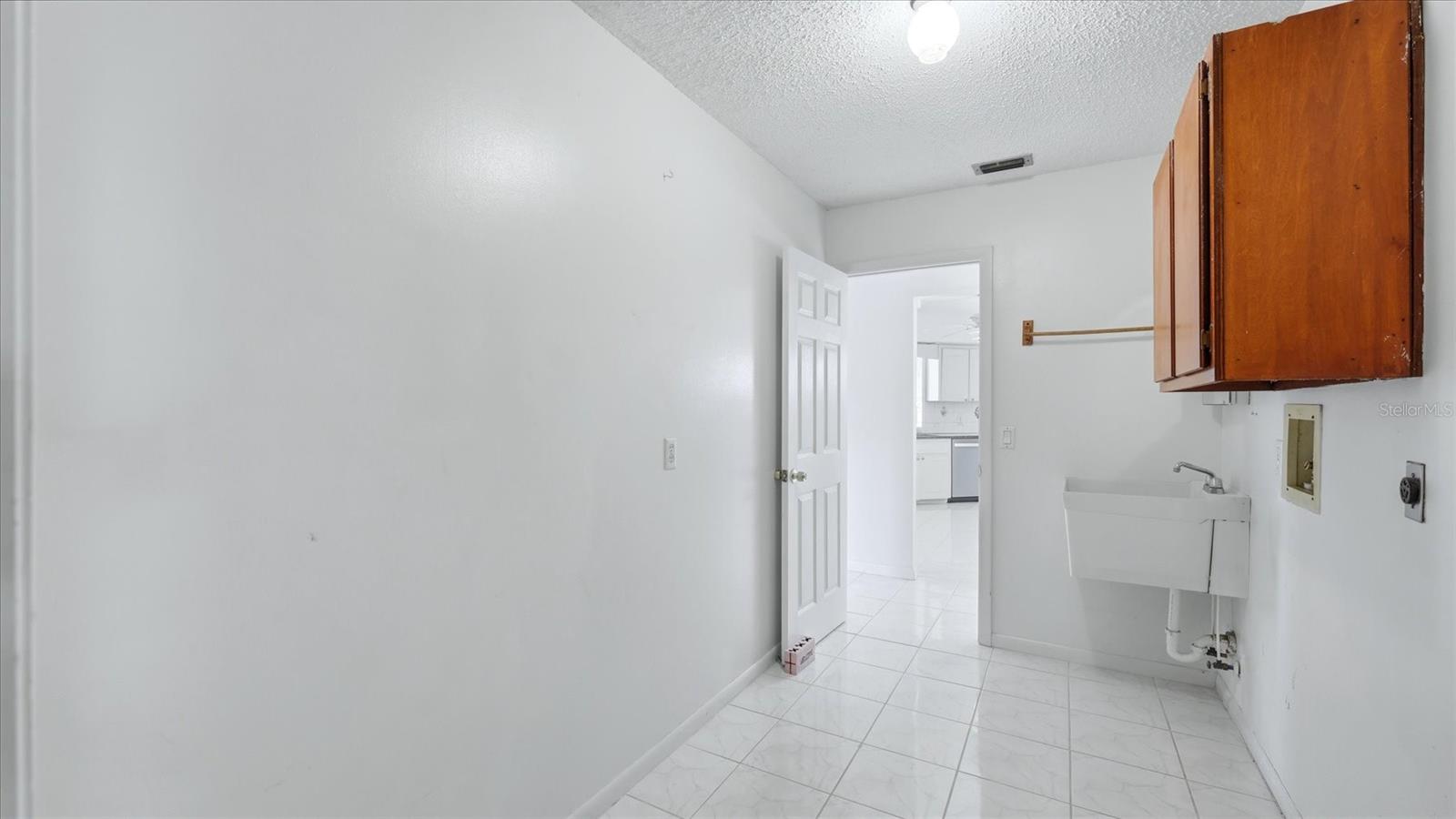 22545 QUASAR BLVD, PORT CHARLOTTE, FL, 33952