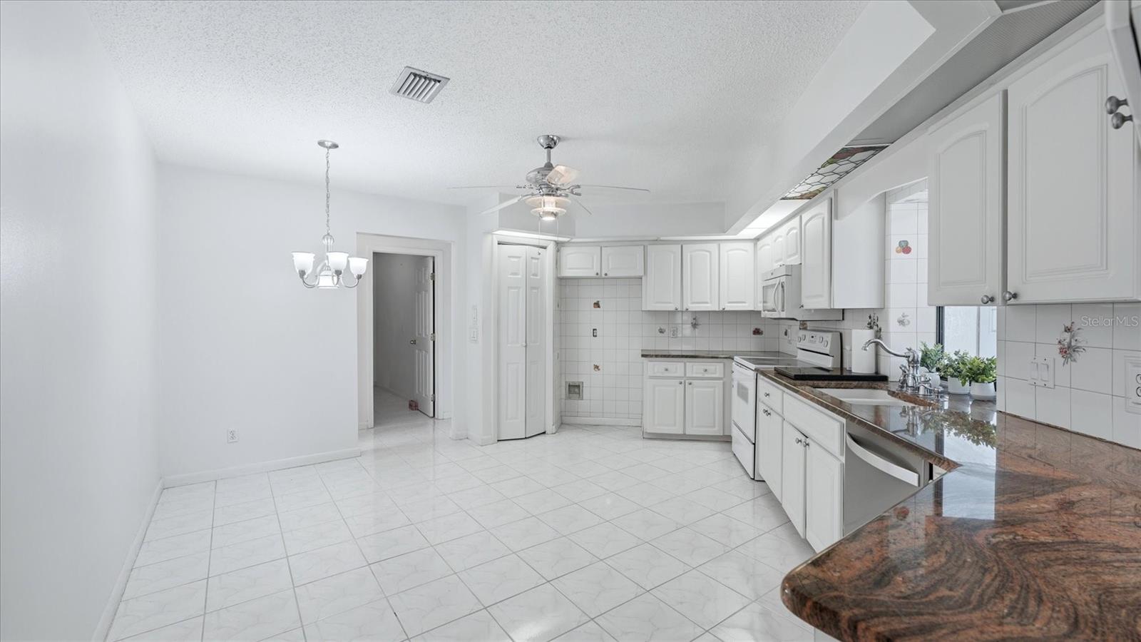 22545 QUASAR BLVD, PORT CHARLOTTE, FL, 33952