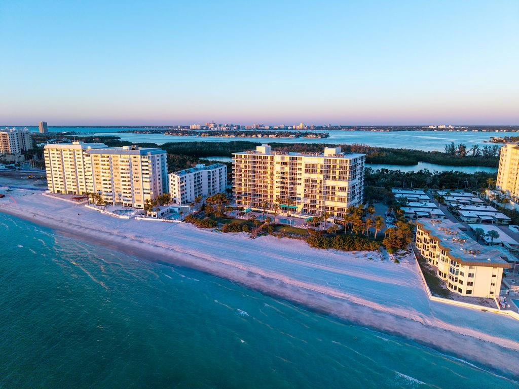 1800 BENJAMIN FRANKLIN DR #B1006, SARASOTA, FL, 34236