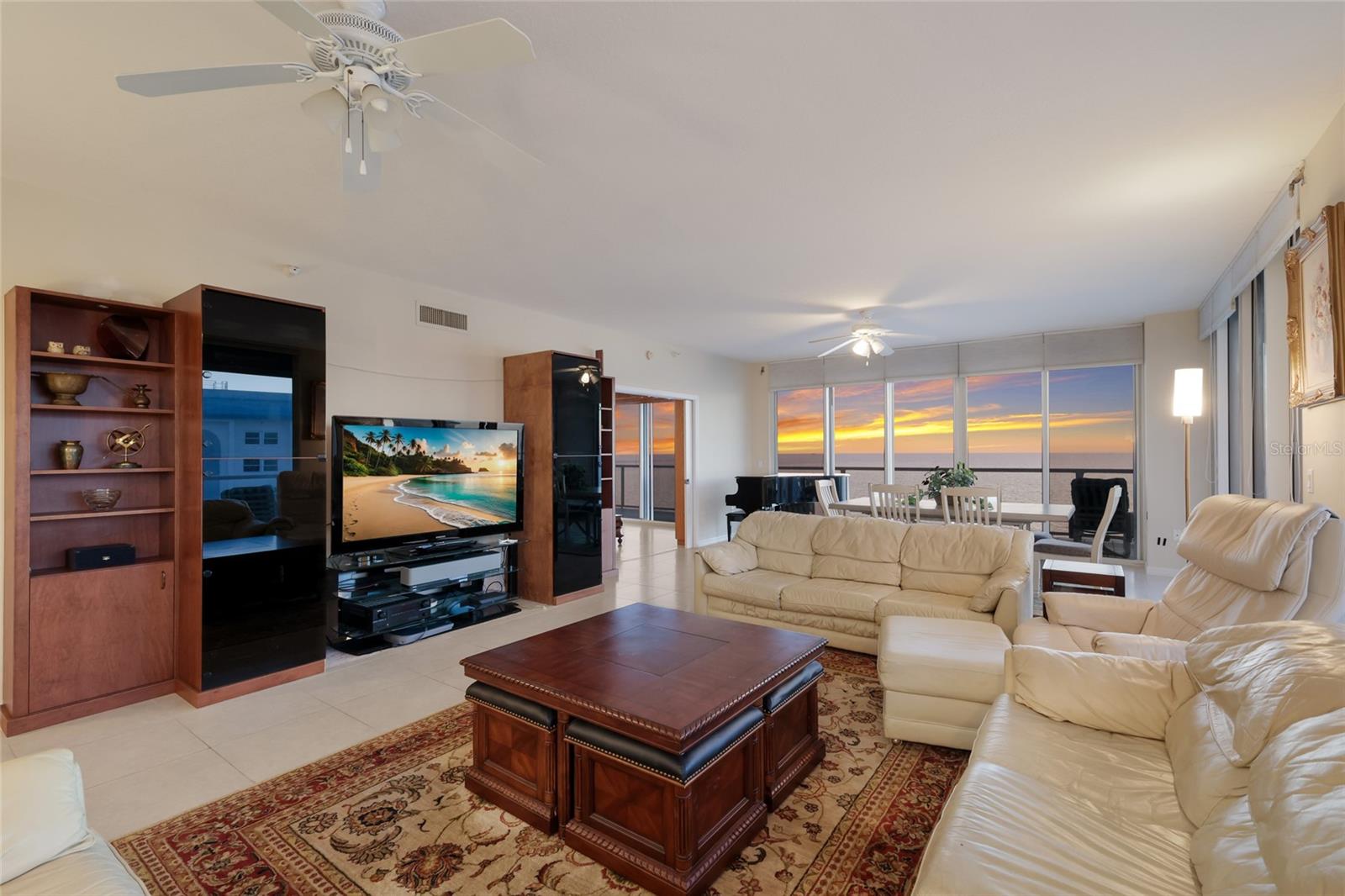 1800 BENJAMIN FRANKLIN DR #B1006, SARASOTA, FL, 34236