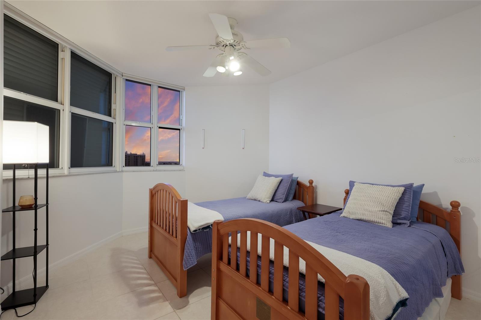 1800 BENJAMIN FRANKLIN DR #B1006, SARASOTA, FL, 34236
