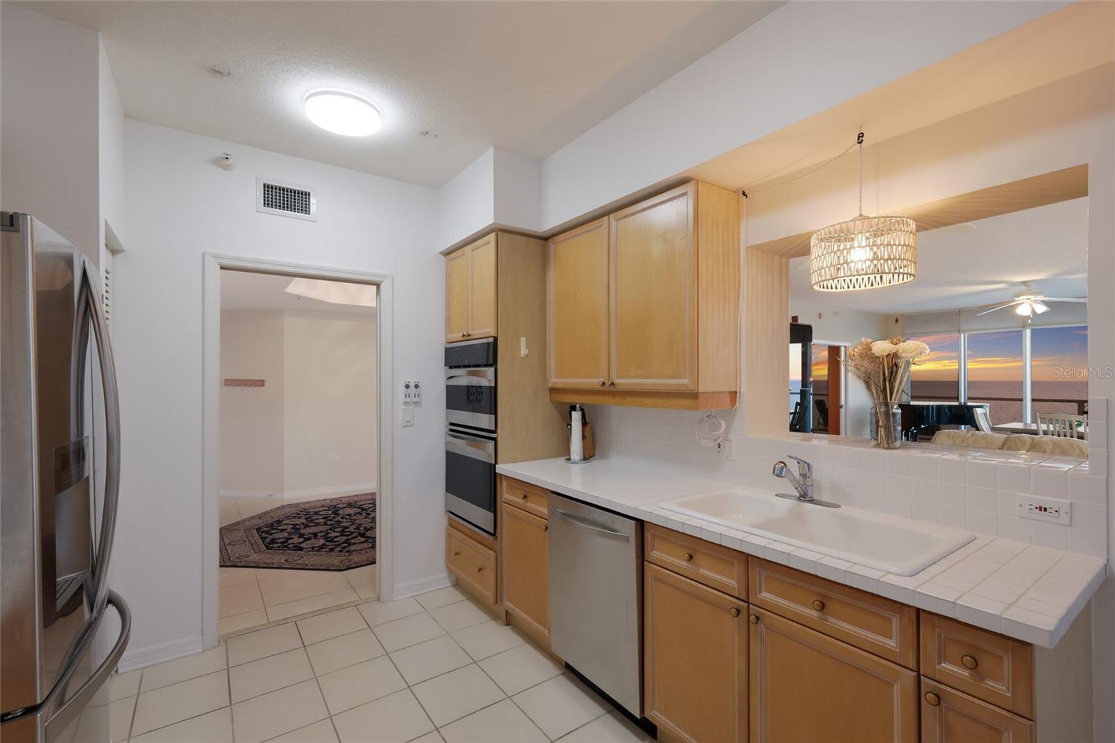1800 BENJAMIN FRANKLIN DR #B1006, SARASOTA, FL, 34236