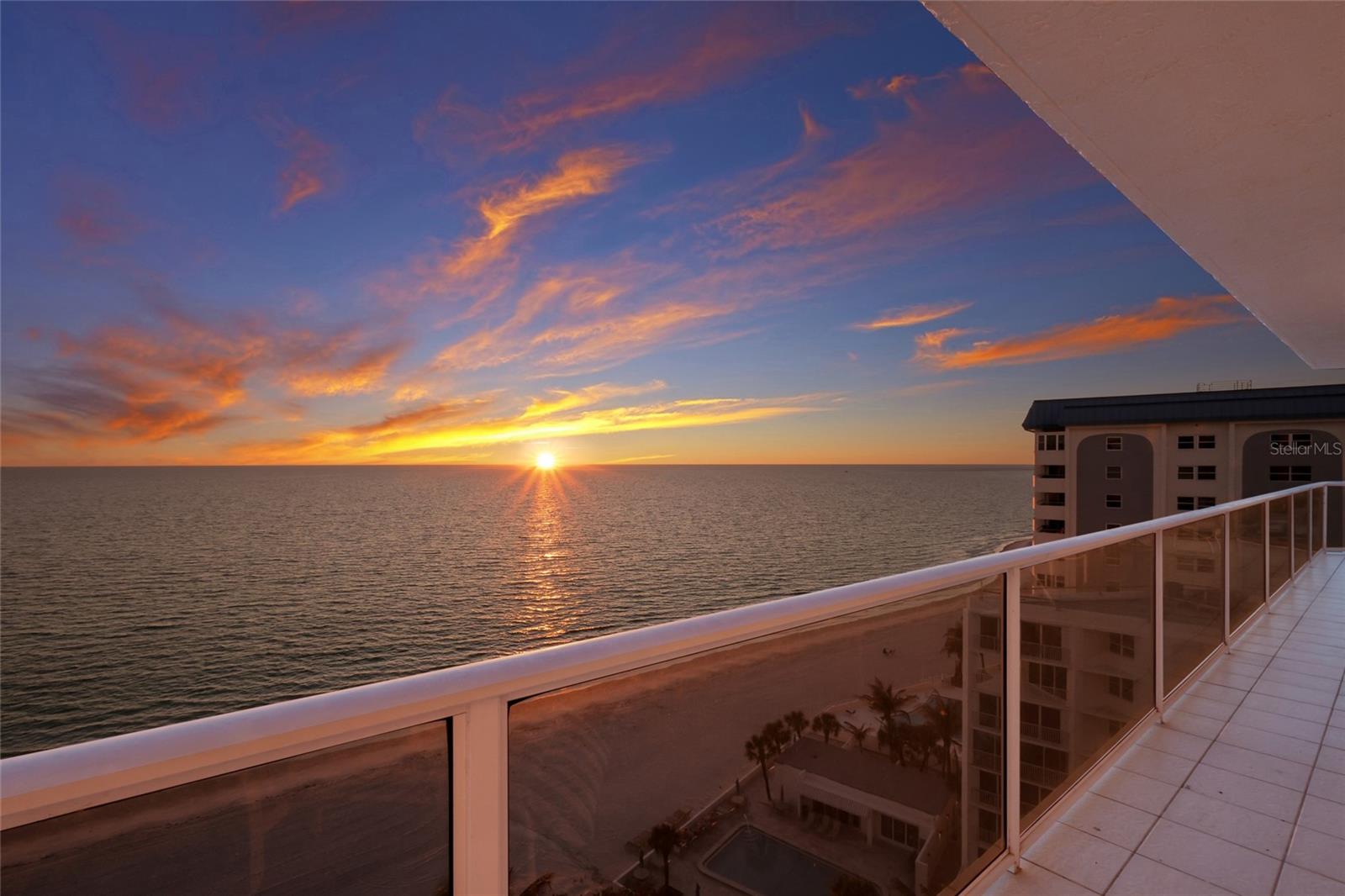 1800 BENJAMIN FRANKLIN DR #B1006, SARASOTA, FL, 34236