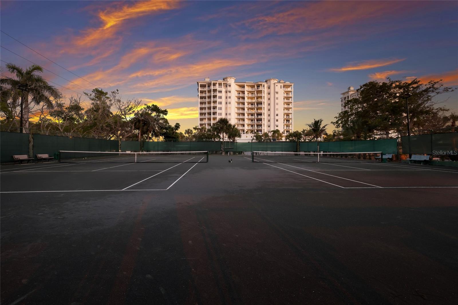 1800 BENJAMIN FRANKLIN DR #B1006, SARASOTA, FL, 34236