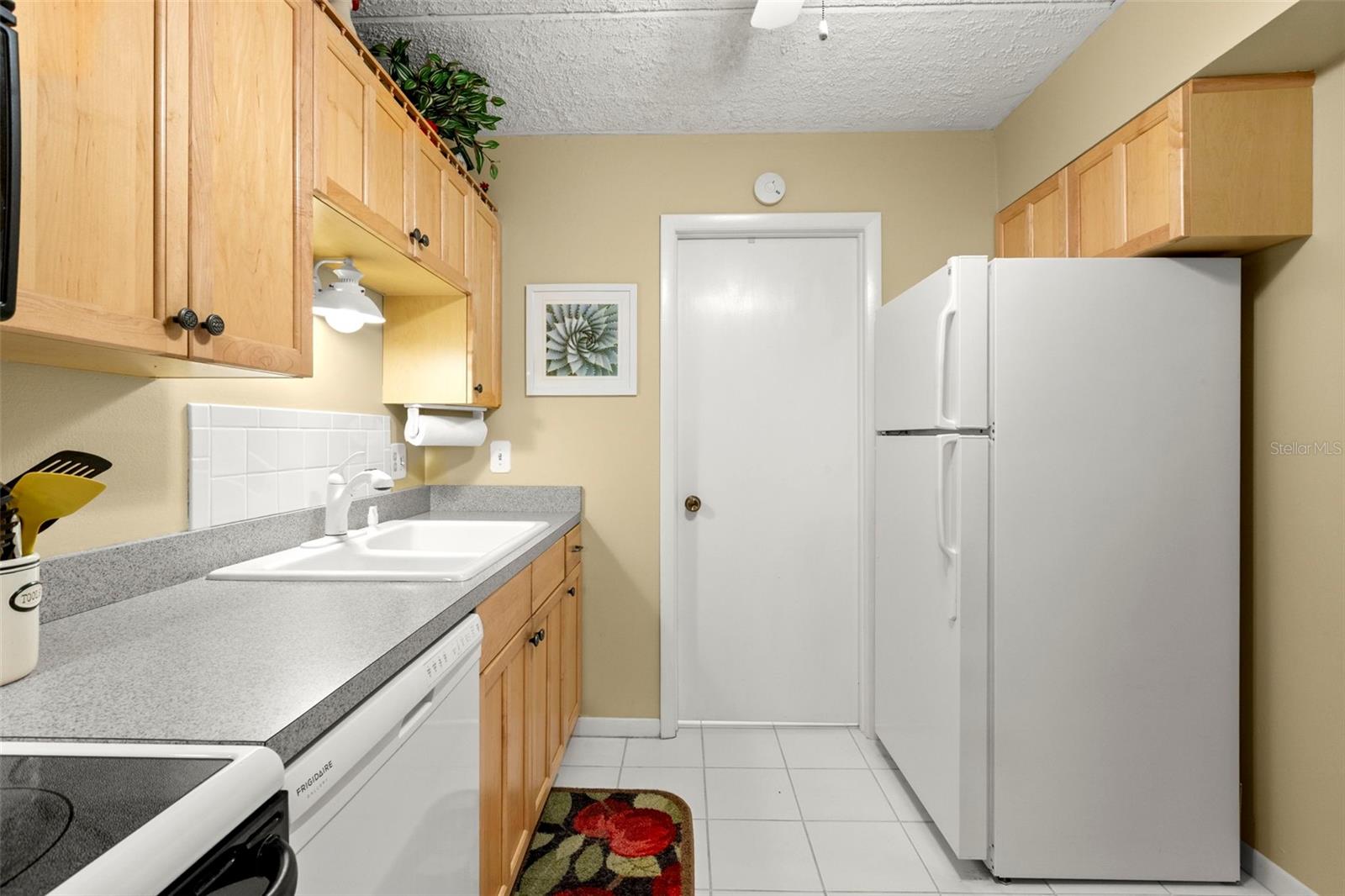 1200 TARPON WOODS BLVD #S3, PALM HARBOR, FL, 34685