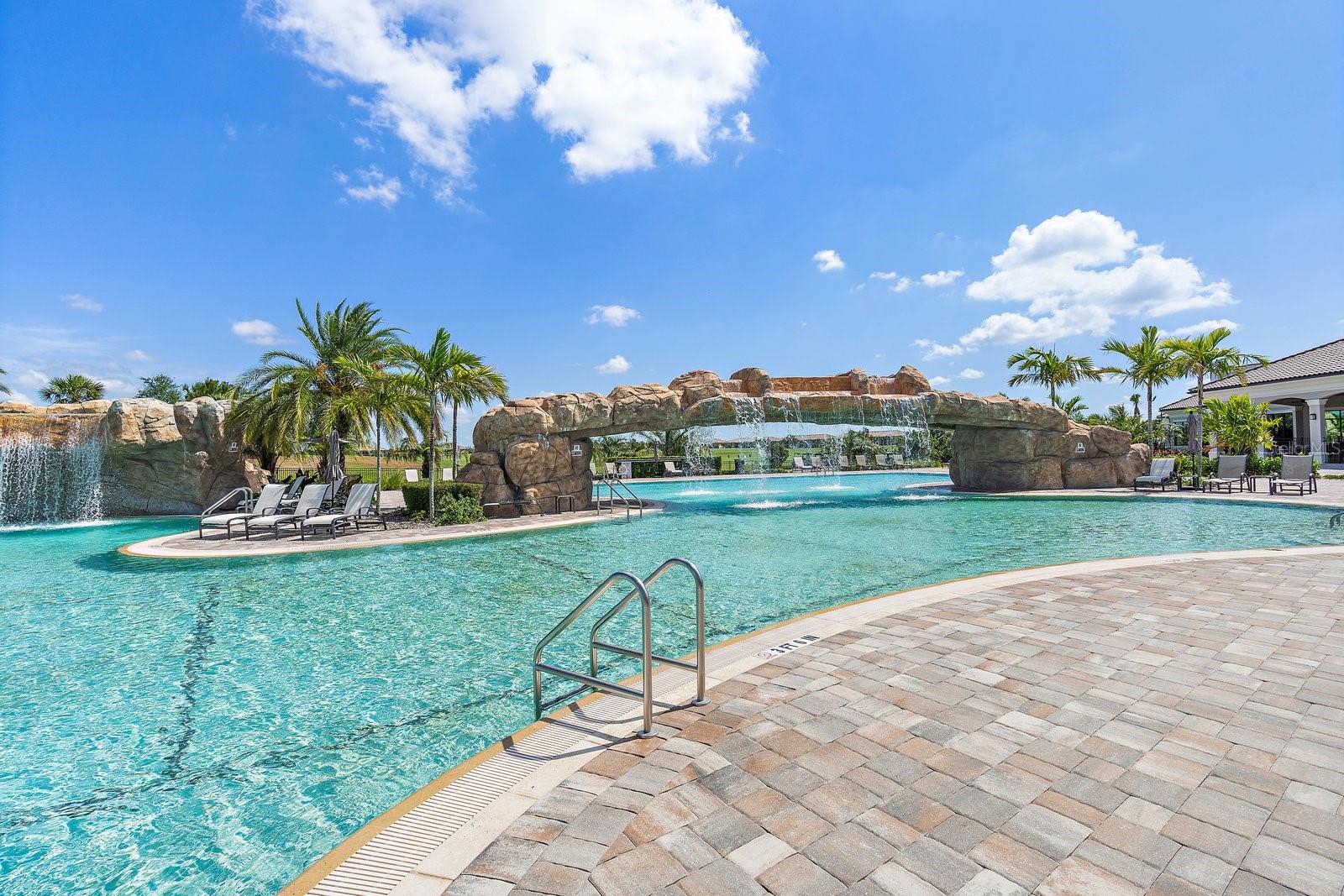 18027 GAWTHROP DR #101, BRADENTON, FL, 34211