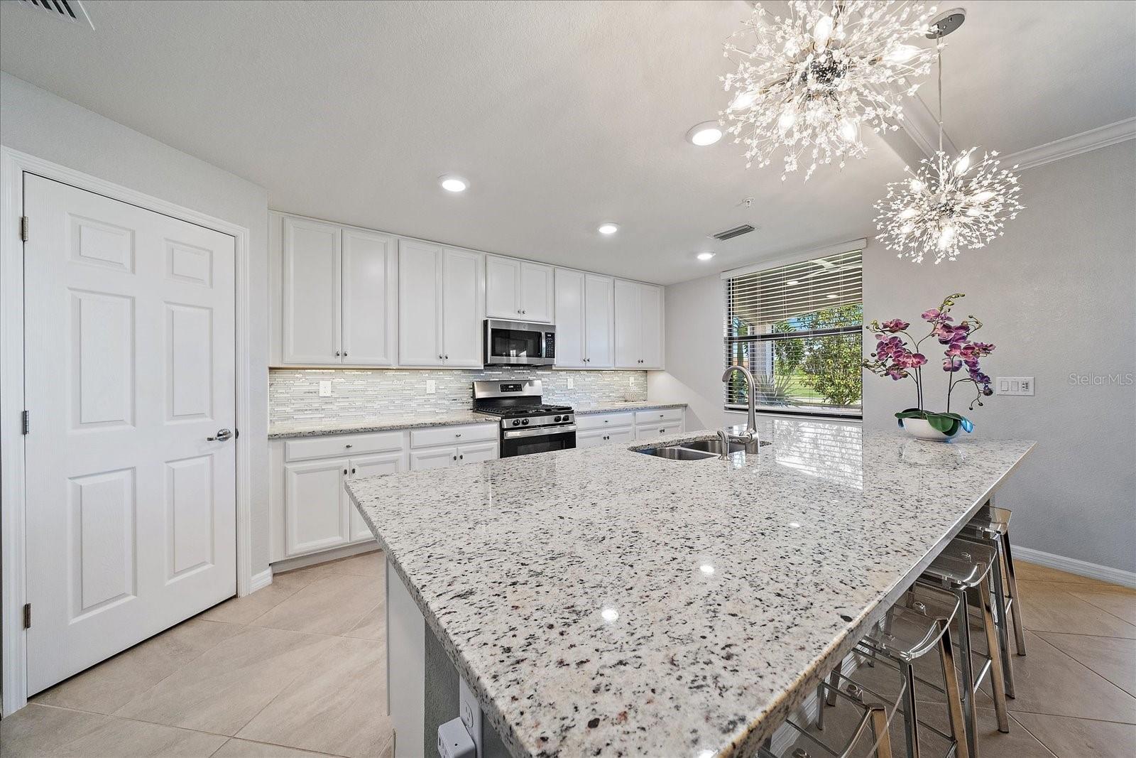 18027 GAWTHROP DR #101, BRADENTON, FL, 34211
