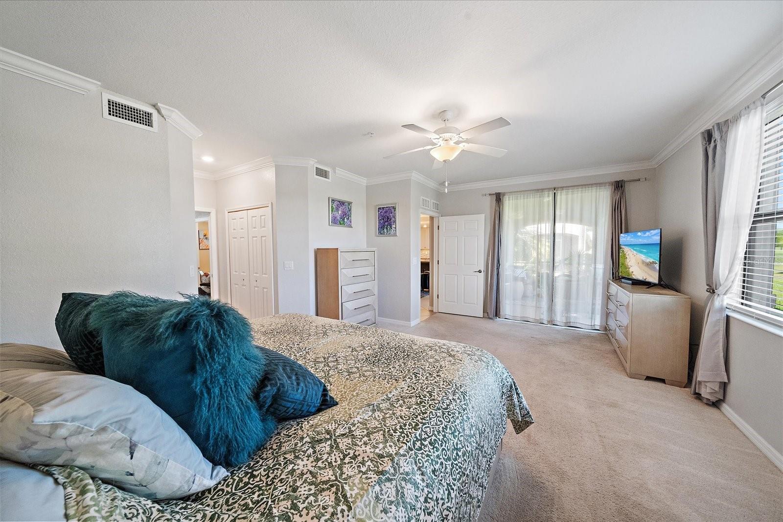 18027 GAWTHROP DR #101, BRADENTON, FL, 34211
