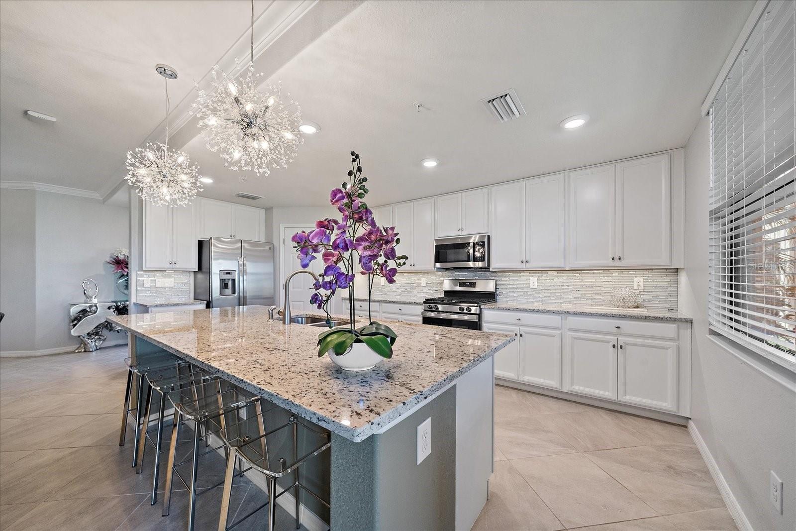 18027 GAWTHROP DR #101, BRADENTON, FL, 34211