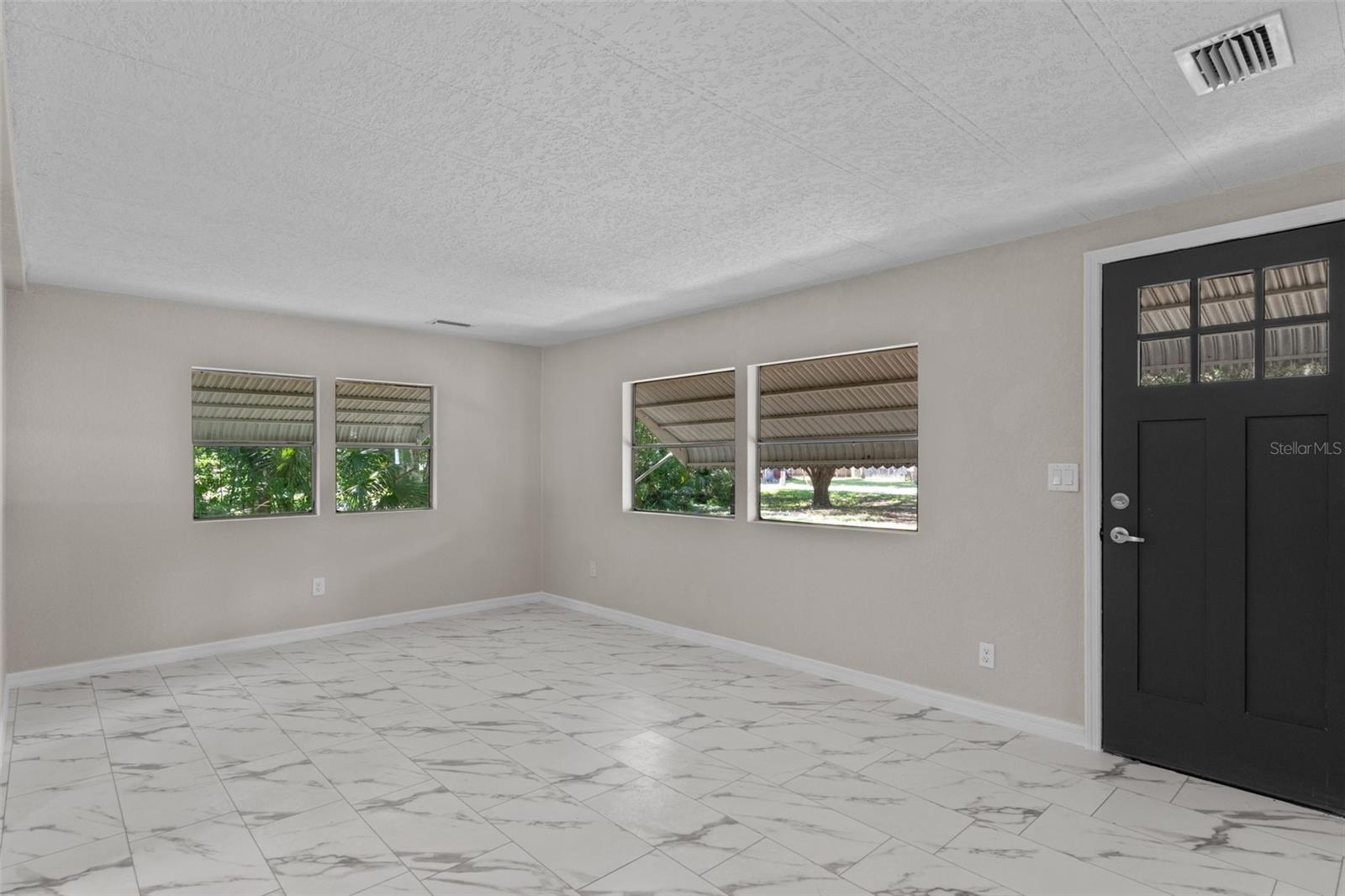 3547 CR 405, LAKE PANASOFFKEE, FL, 33538