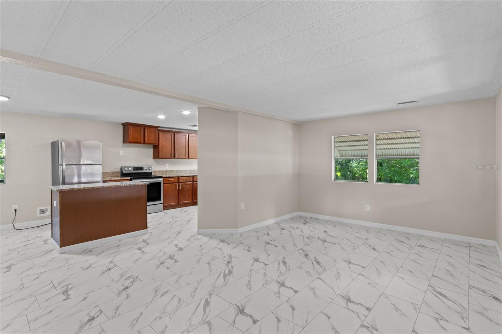 3547 CR 405, LAKE PANASOFFKEE, FL, 33538