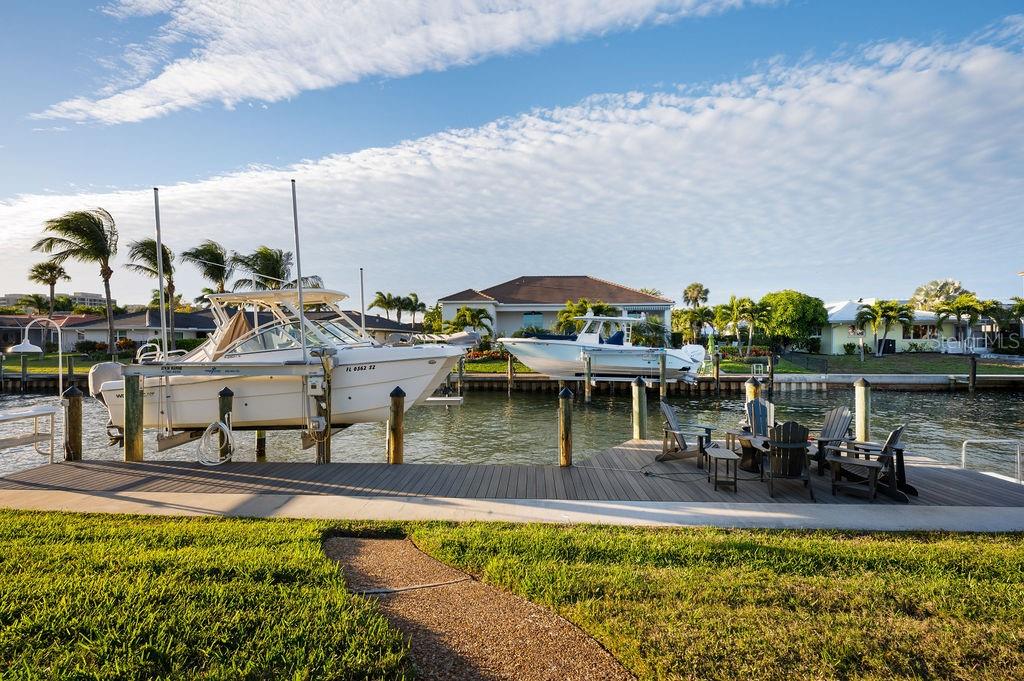 561 BIRDIE LN, LONGBOAT KEY, FL, 34228