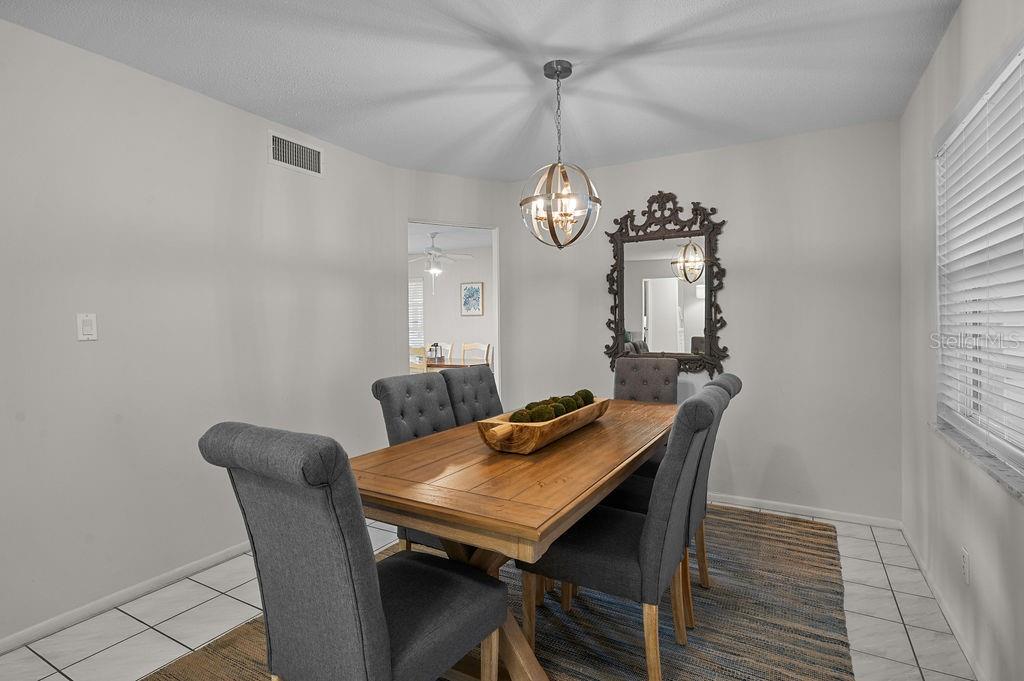 561 BIRDIE LN, LONGBOAT KEY, FL, 34228