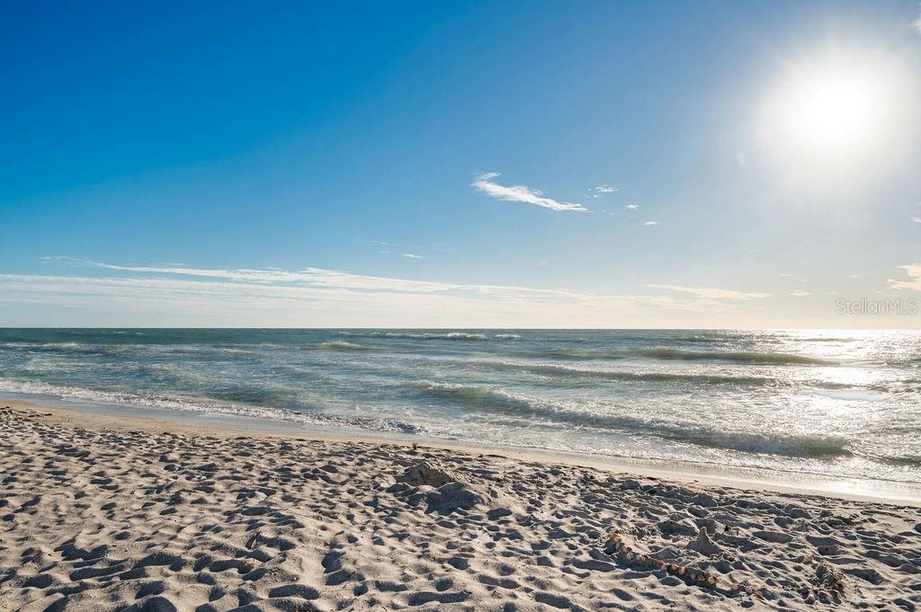 561 BIRDIE LN, LONGBOAT KEY, FL, 34228