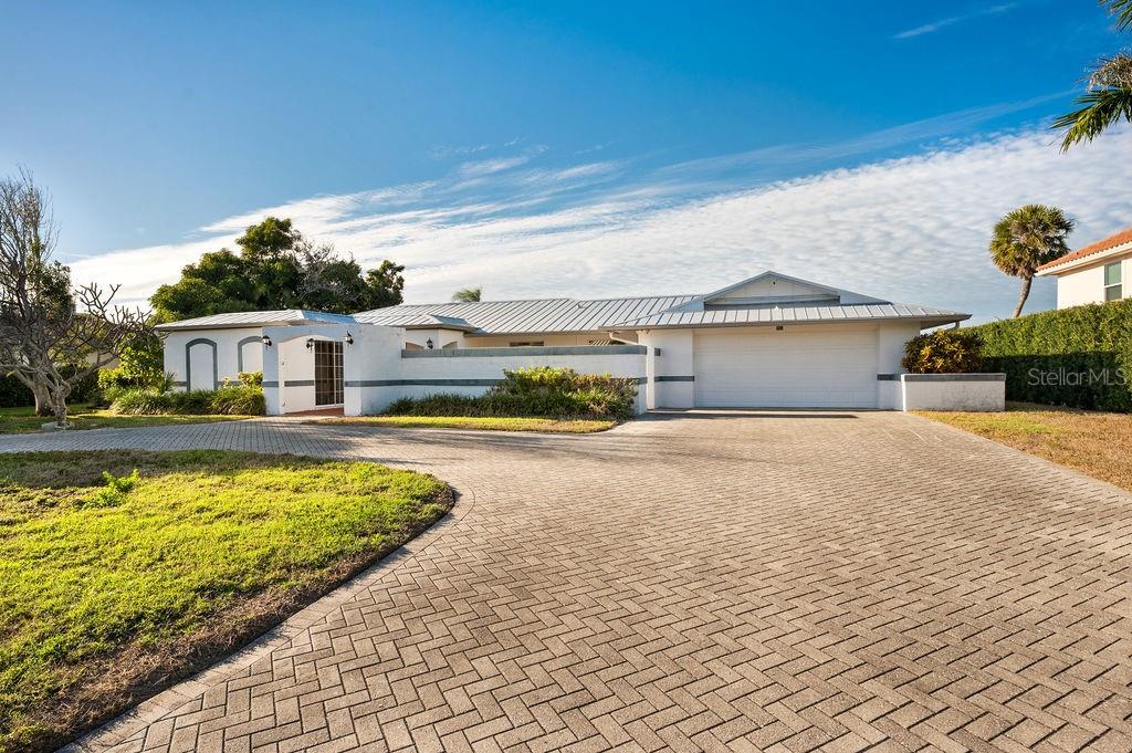 561 BIRDIE LN, LONGBOAT KEY, FL, 34228