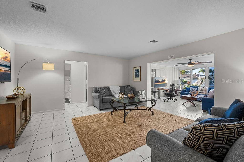 561 BIRDIE LN, LONGBOAT KEY, FL, 34228