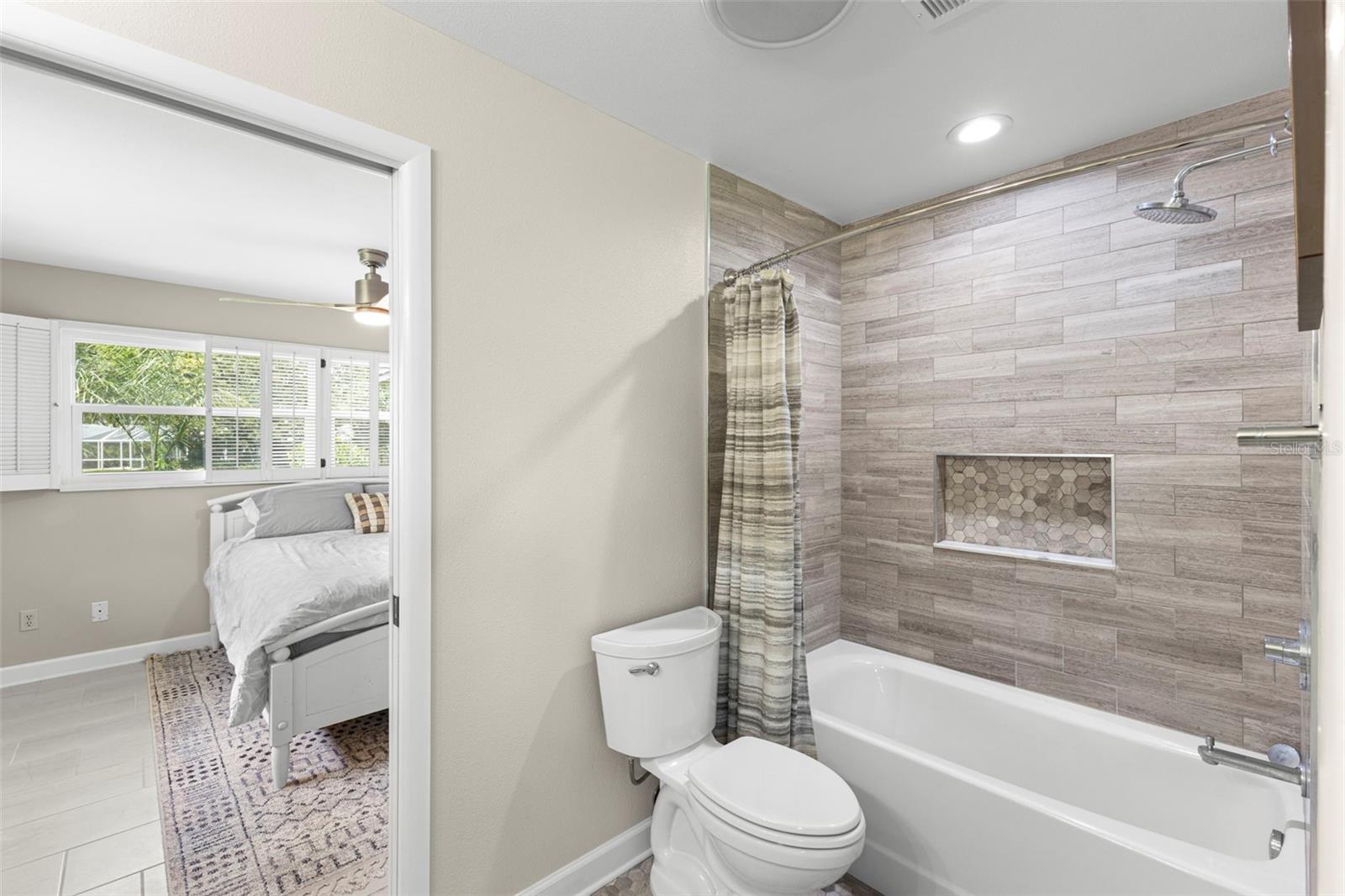 2670 WESTCHESTER DR N, CLEARWATER, FL, 33761