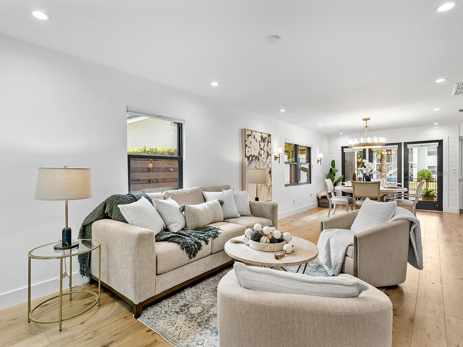 617 MADISON CT, SARASOTA, FL, 34236