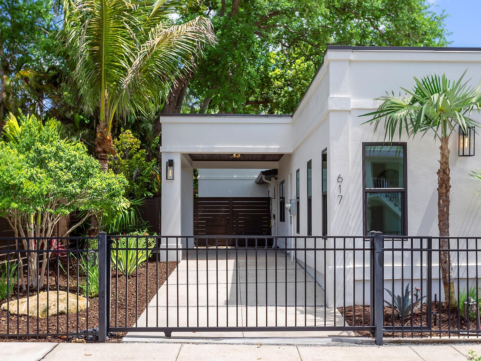 617 MADISON CT, SARASOTA, FL, 34236