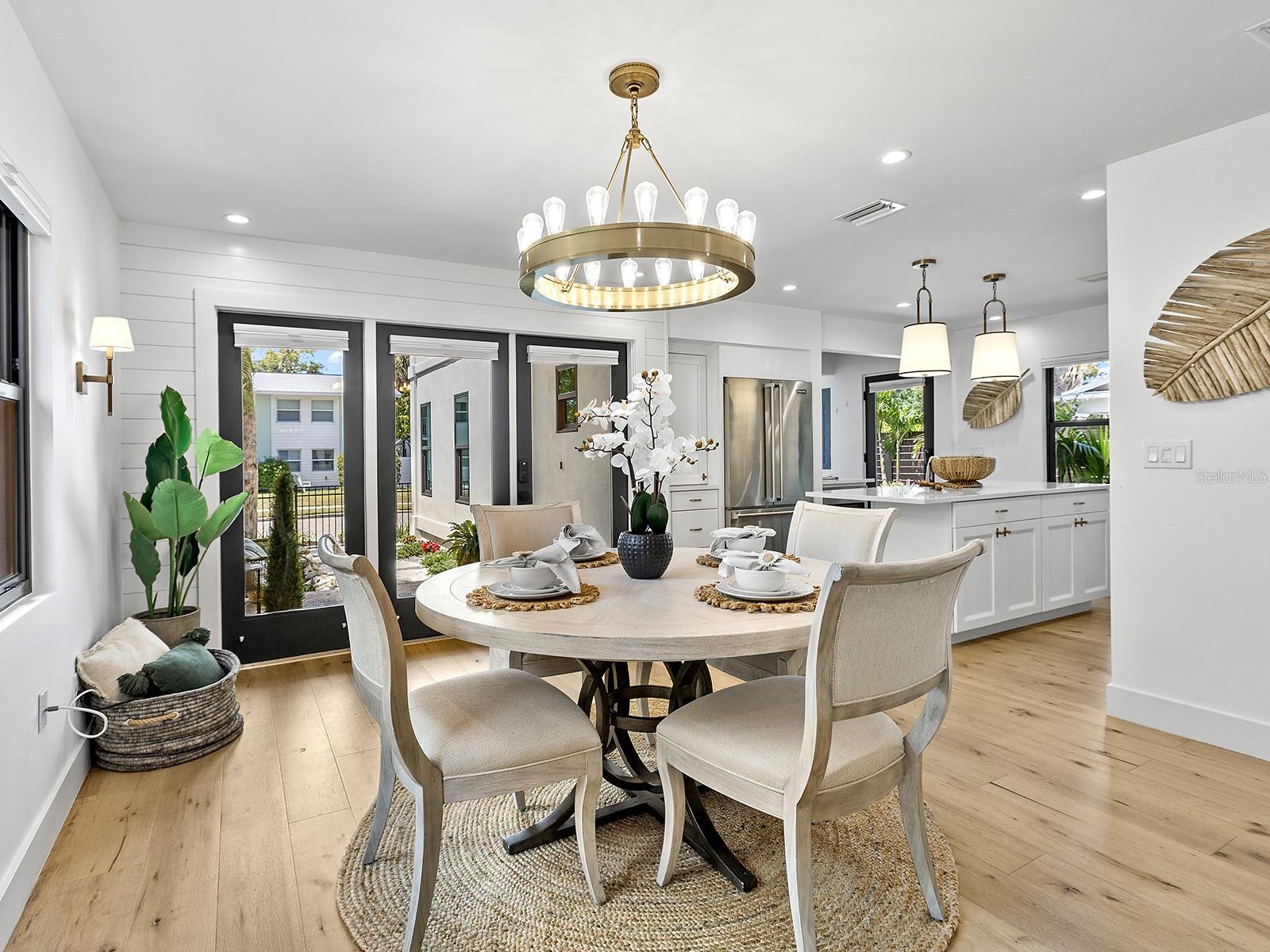 617 MADISON CT, SARASOTA, FL, 34236