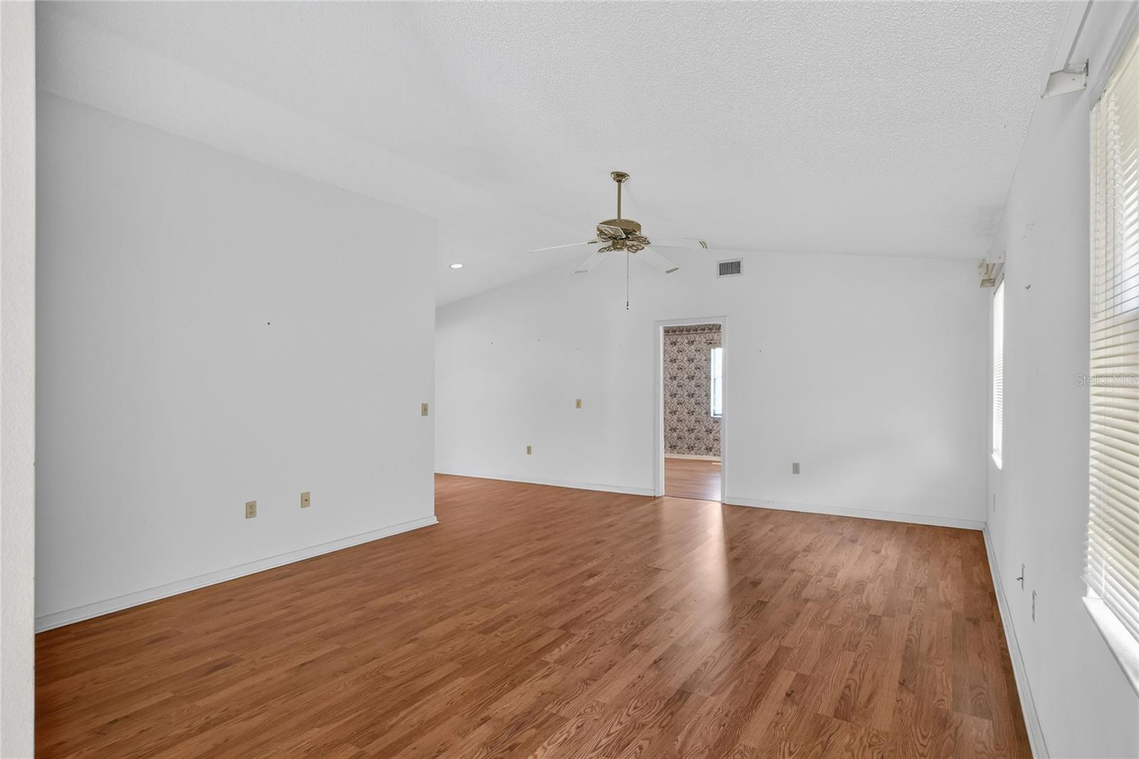 4861 SQUIRE HOLLOW DR, LAKELAND, FL, 33801