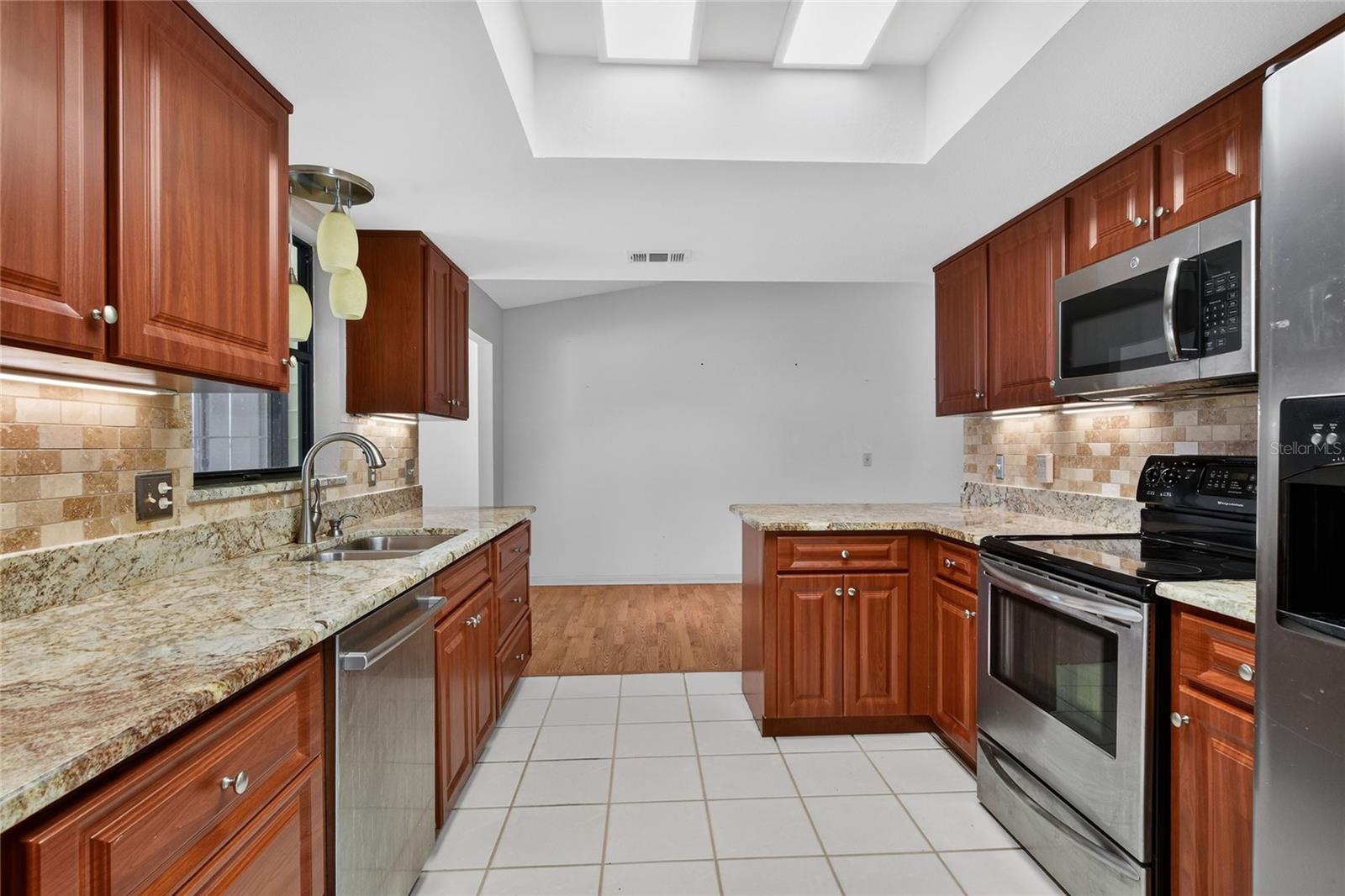 4861 SQUIRE HOLLOW DR, LAKELAND, FL, 33801