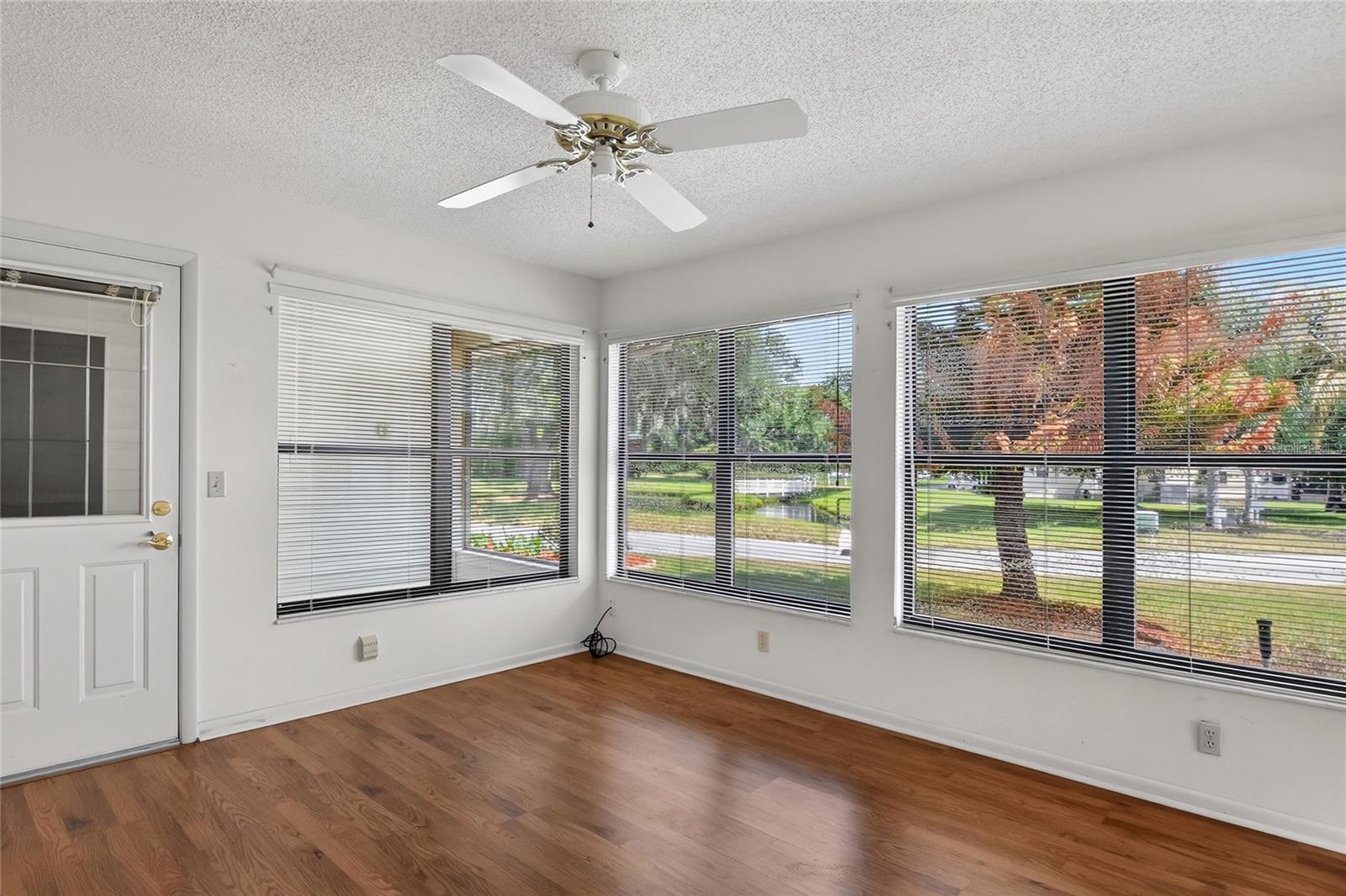 4861 SQUIRE HOLLOW DR, LAKELAND, FL, 33801