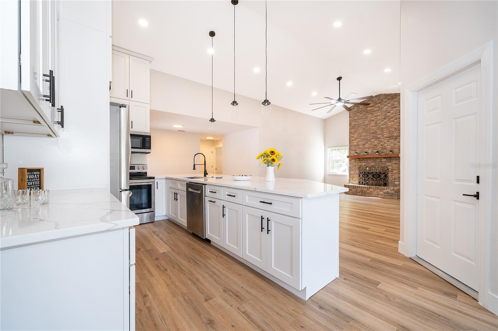 2203 BANCROFT BLVD, ORLANDO, FL, 32833