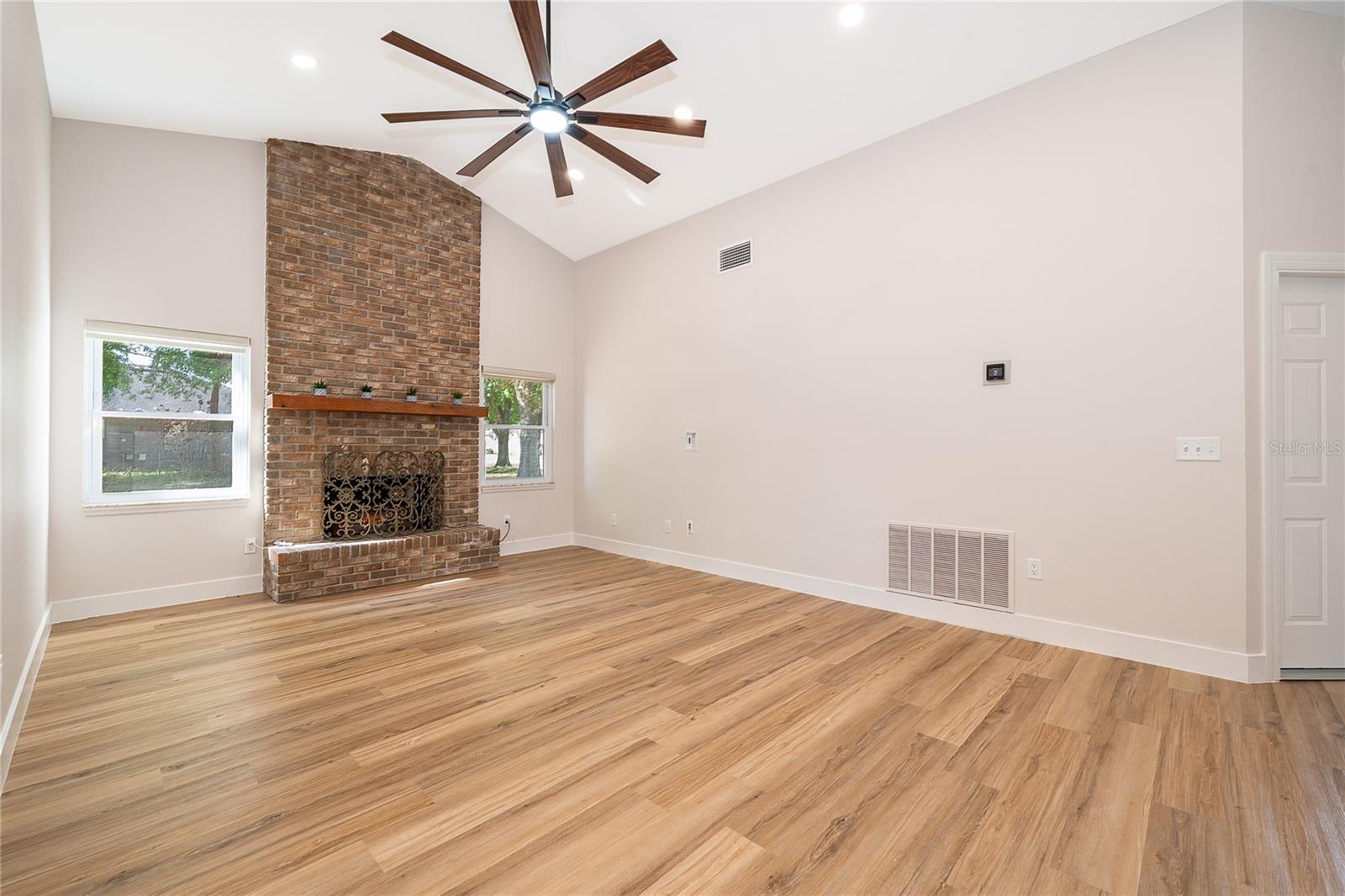 2203 BANCROFT BLVD, ORLANDO, FL, 32833