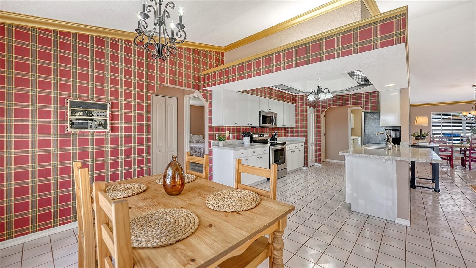 2194 PETERBOROUGH RD, PUNTA GORDA, FL, 33983