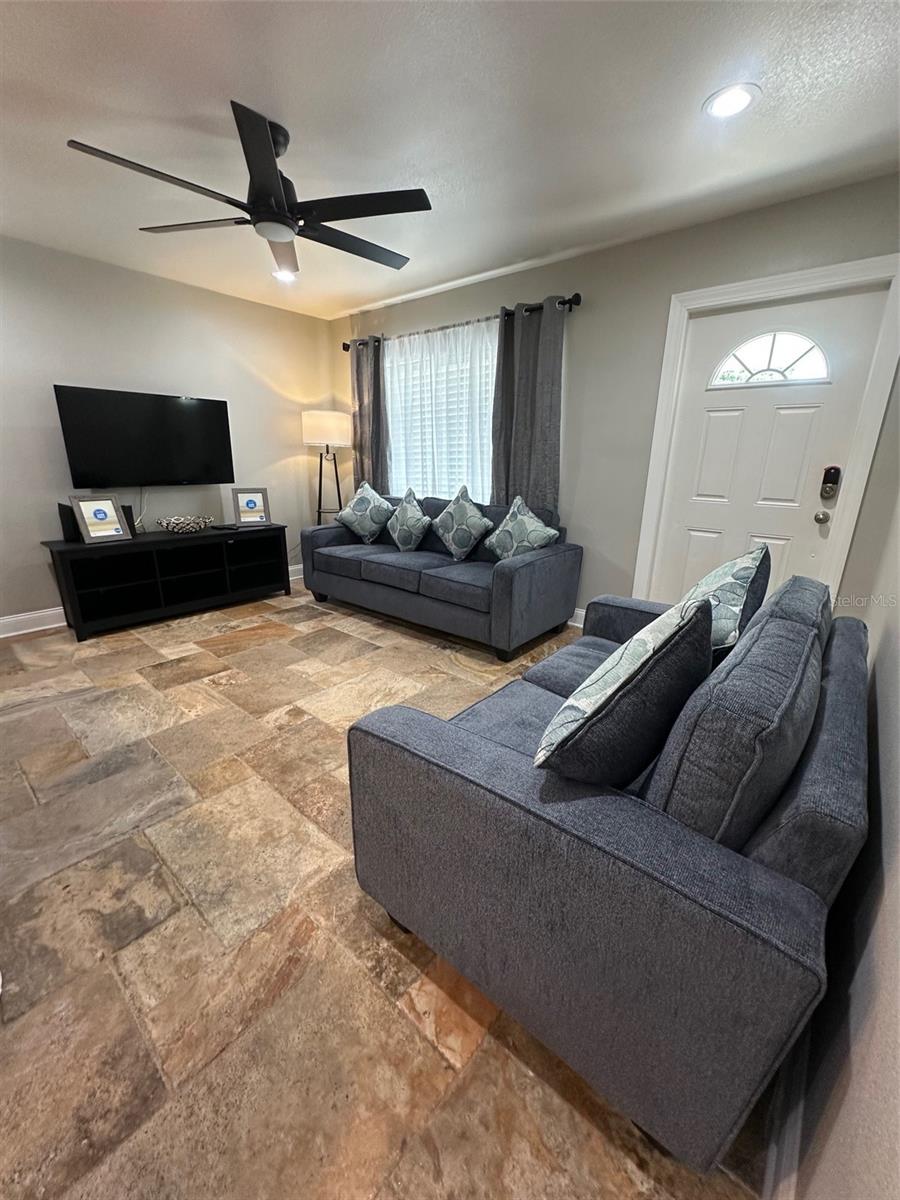 718 STRAIN BLVD, LAKELAND, FL, 33815