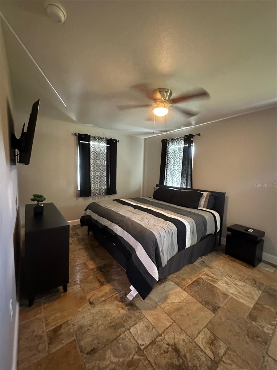 718 STRAIN BLVD, LAKELAND, FL, 33815