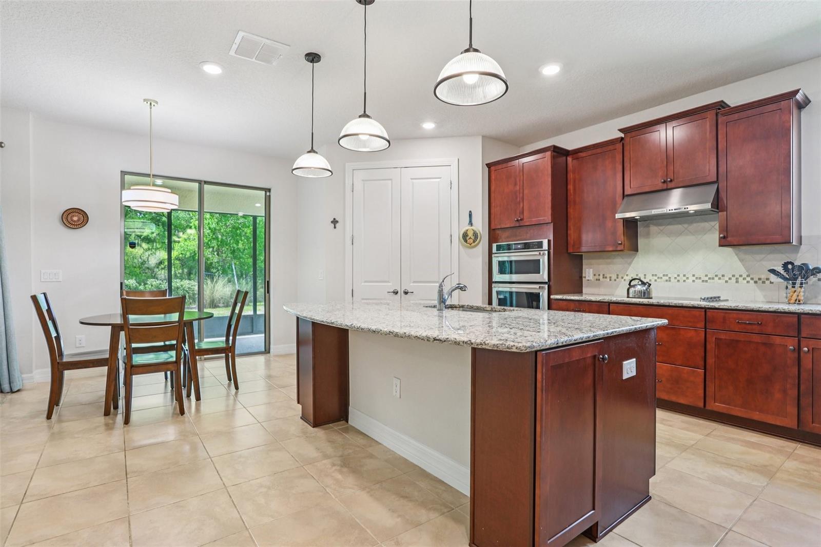 19246 BRIARBROOK DR, TAMPA, FL, 33647