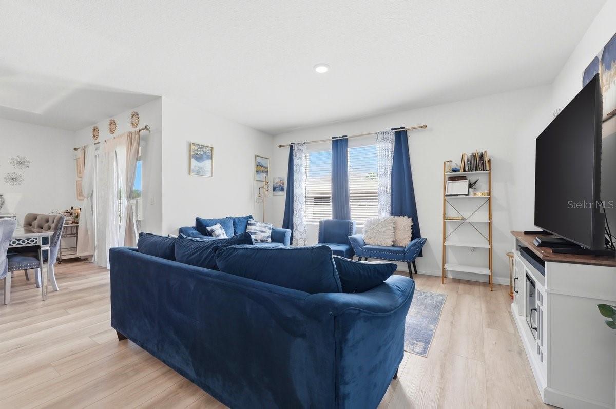 807 AUBURN GROVE CT, AUBURNDALE, FL, 33823