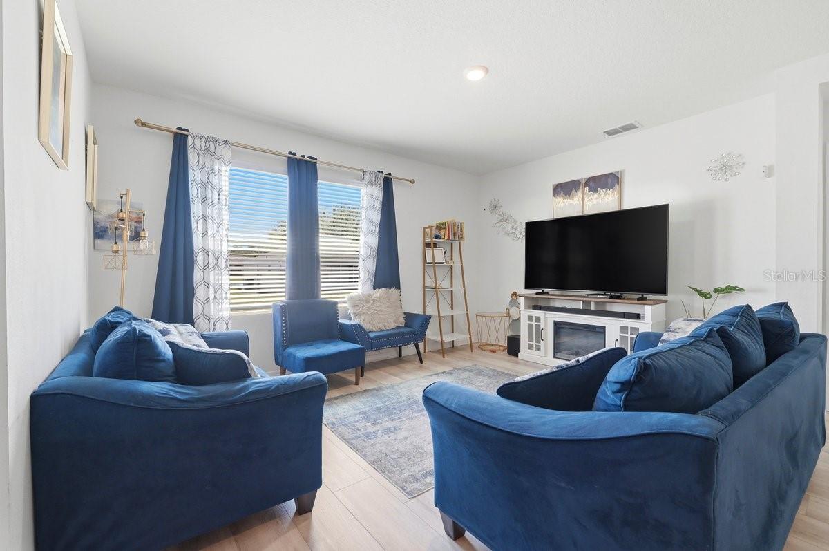 807 AUBURN GROVE CT, AUBURNDALE, FL, 33823