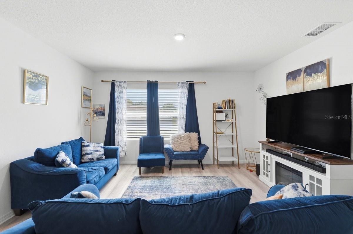 807 AUBURN GROVE CT, AUBURNDALE, FL, 33823