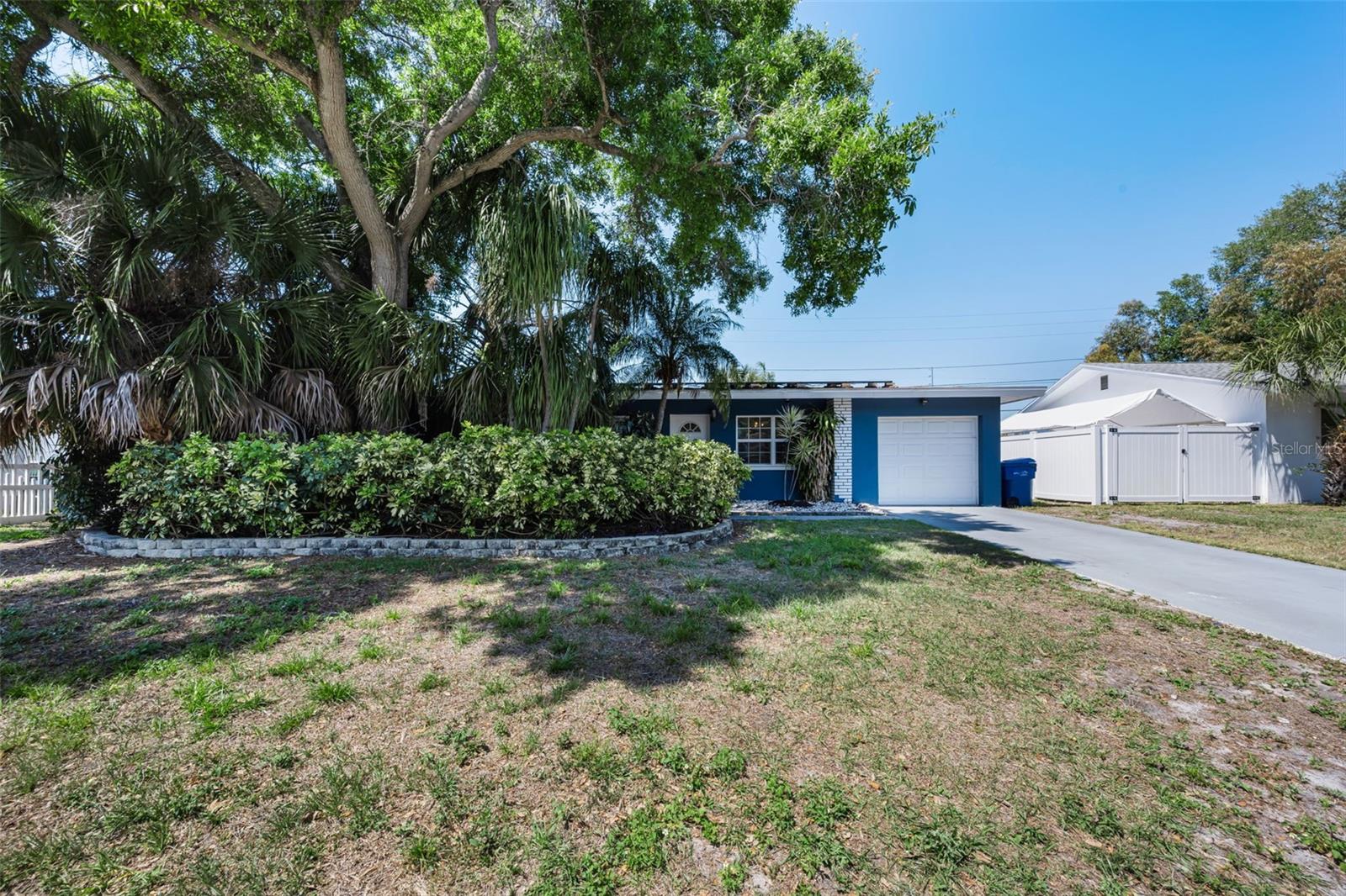 1349 REGINA DR W, LARGO, FL, 33770