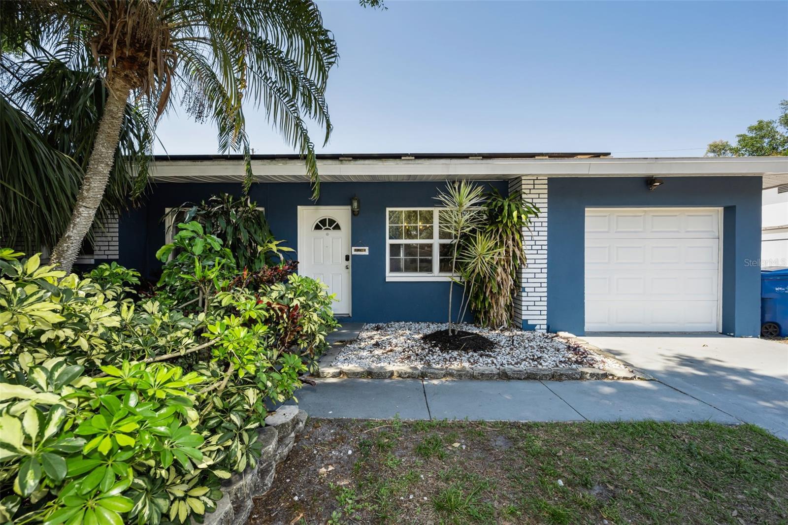 1349 REGINA DR W, LARGO, FL, 33770